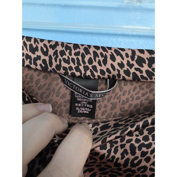XL Victoria’s Secret Silky Black Brown Leopard Pattern Skirt Slip A-Line - Picture 5 of 7